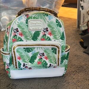 NWOT!! - Loungefly Tropical Mickey and Minnie Backpack